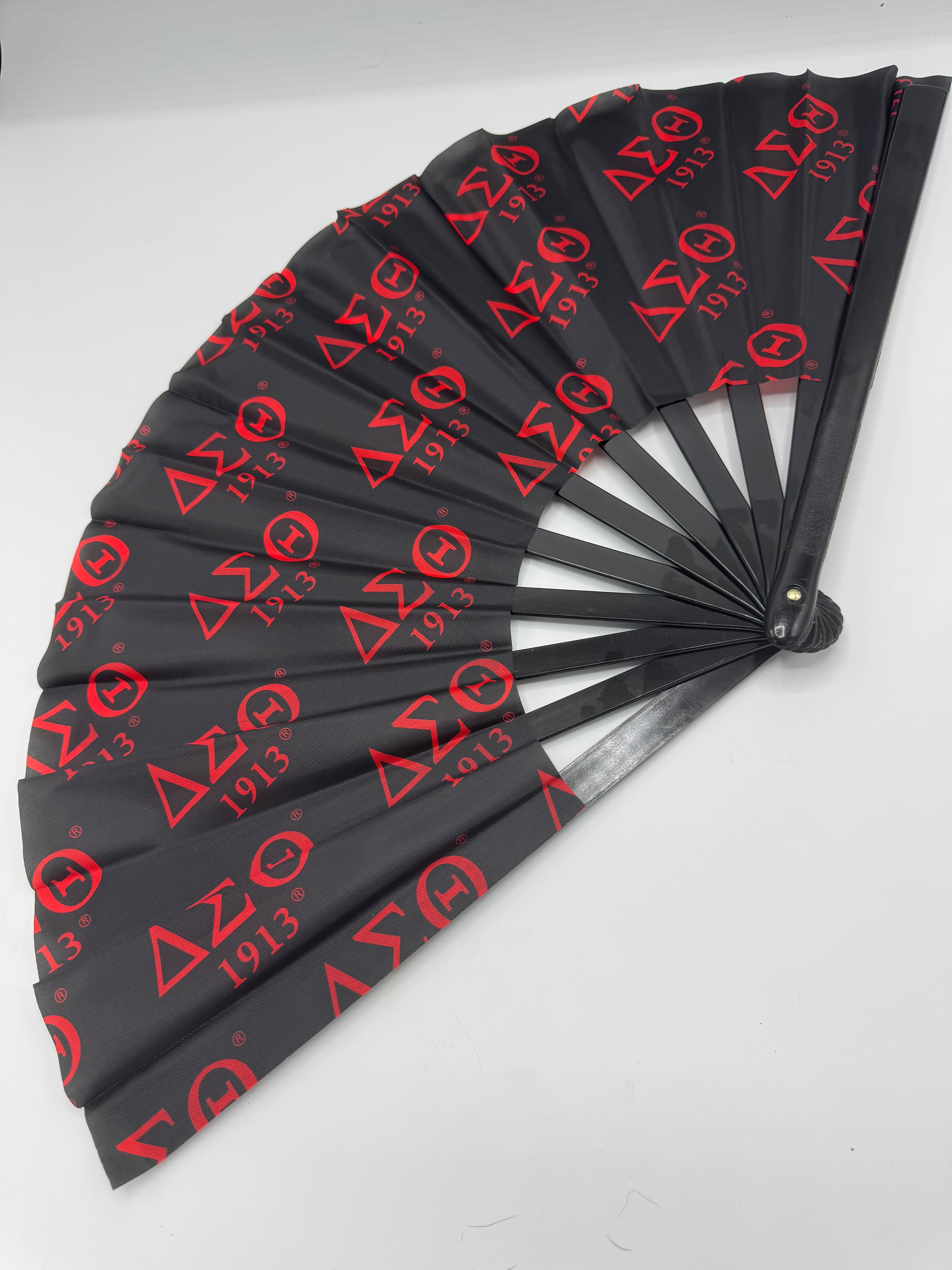 Delta Sigma Theta - Clack Hand Fan (Black w/Black Handle)
